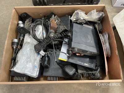 Quantity of (7) Motorola Digital UHF ラジオ・トランシーバー