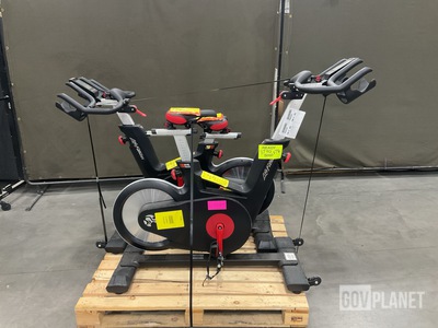 (2) Life Fitness IC-LFIC5B2-01 Indoor Cycles Spin Bikes