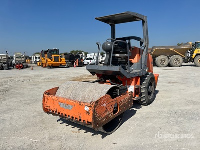 2012 Hamm 3205 Walzenzug mit Glattmantelbandage