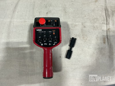 (4) Unic 61RH13T00 Crane Controllers