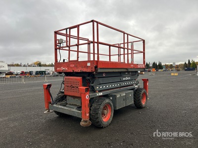2016 Skyjack SJ7127 RT 4x4 Dual Fuel シザーリフト
