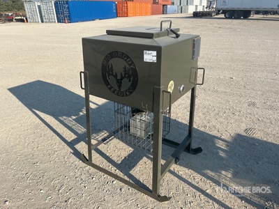 Big Daddy 500 Lbs Solar Deer Feeder Varios, tienda, almacen, consumidor (Unused)