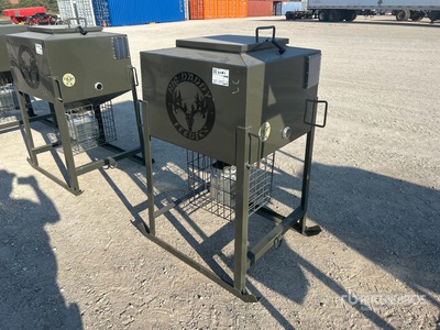 Big Daddy 500 Lbs Solar Deer Feeder Varios, tienda, almacen, consumidor (Unused)