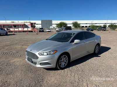 2016 Ford Fusion SE Automobile
