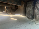 Underbody with Non-Driven Drop Axle (1)