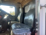Cab with Seats/armrests