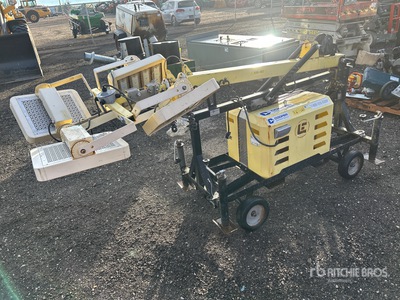 2018 Lind Equipment LE980LED-T4 を見 Light Tower