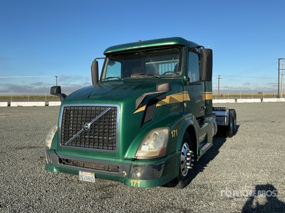 2012 Volvo VNL 6x4 T/A Day Cab Truck Tractor