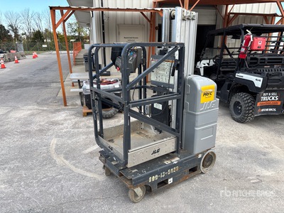 2016 JLG 20MVL Ascenseur à mât vertical