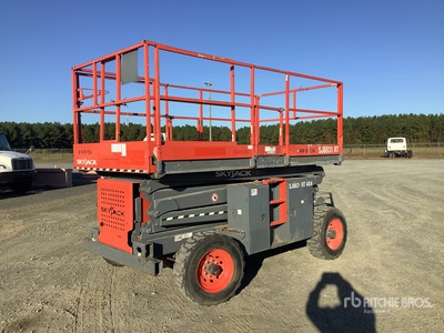 2017 Skyjack SJ8831 4x4 Diesel Scissor Lift
