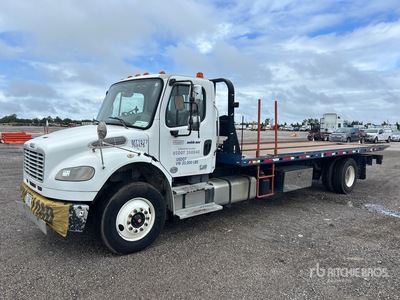 2016 Freightliner M2 106 4x2 Autocarro con pianale rollback
