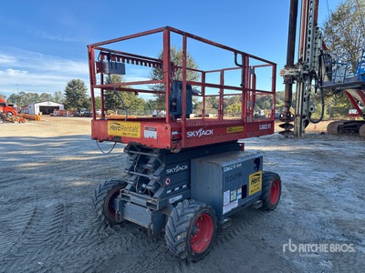 2018 Skyjack SJ6832 RT 4x4 Diesel Scissor Lift