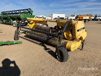 New Holland 356W 10 ft Forage Harvester Pickup Header