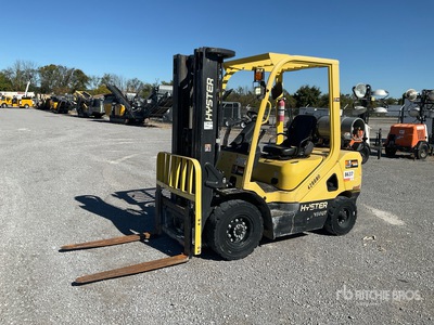 2022 Hyster H50UT 4750 lb Pneumatic Tire Forklift