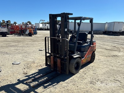 2022 Toyota 50-8FGU25 4500 lb Pneumatic Tire رافعة شوكية