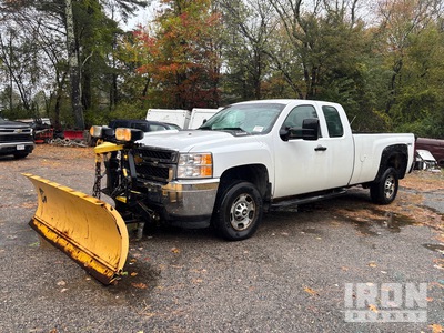 2012 Chevrolet 2500 HD 4x4 Crew Cab Pickup