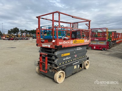 2016 Skyjack SJ4632 Electric Scissor Lift