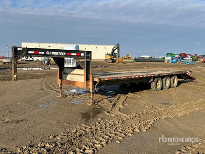 2004 Trailtech 30 ft Tri/A Gooseneck トレーラー