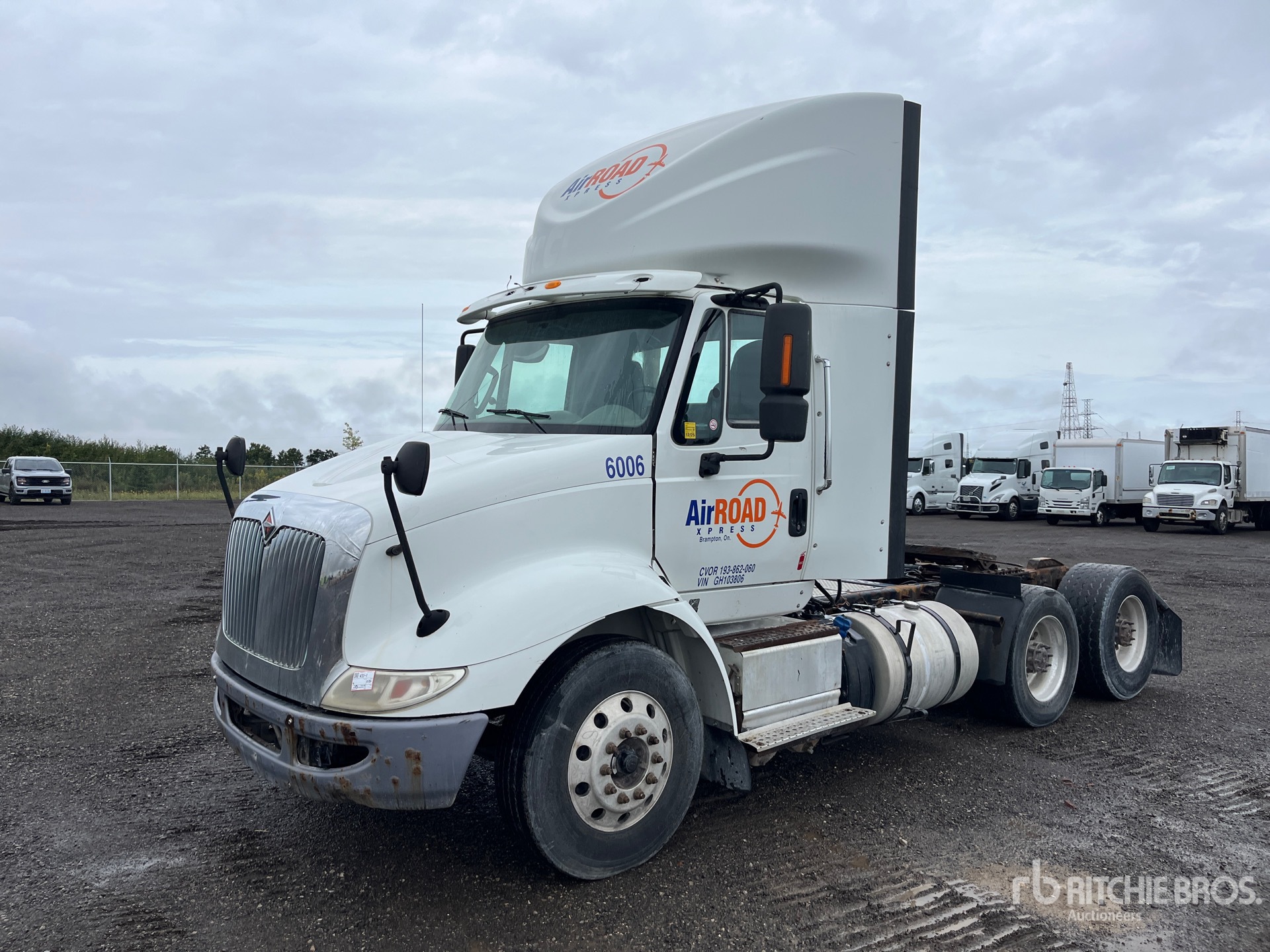 2016 International 8600 6x4 3-Achs Sattelzugmaschine