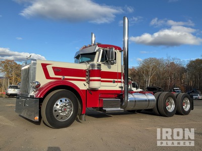 2004 Peterbilt 389 6x4 T/A Day Cab Truck Tractor