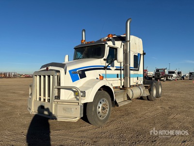 2013 Kenworth T800 6x4 Sleeper Truck Tractor