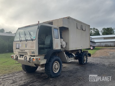 2006 Stewart & Stevenson M1079A1 LMTV 4x4 Van Truck