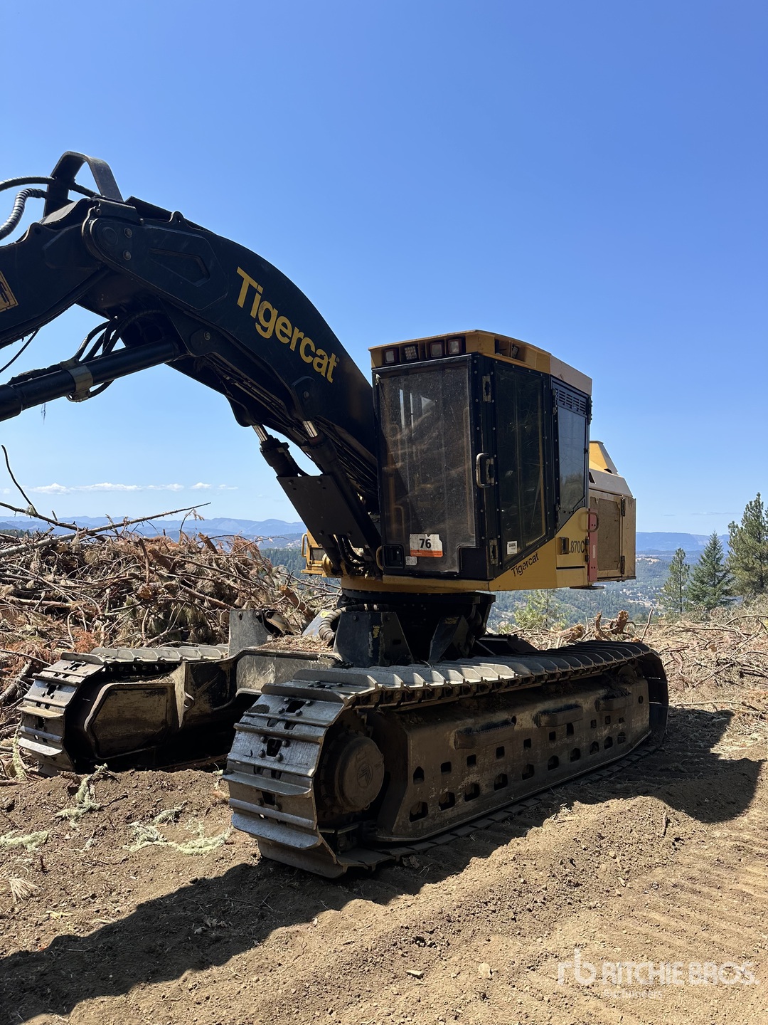 2017 Tigercat 870C Track Feller Buncher