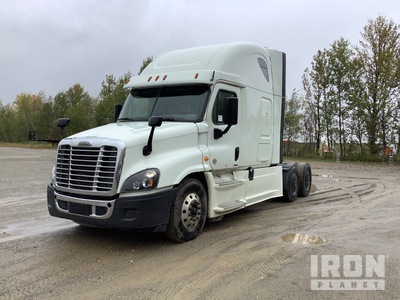 2020 Freightliner Cascadia 125 6x4 T/A Sleeper Truck Tractor