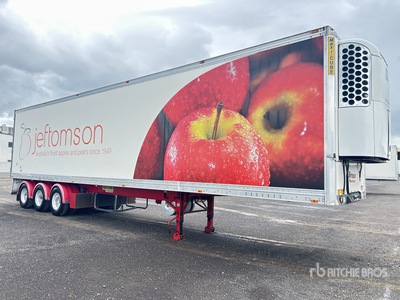 2011 MaxiTrans 13.3 m Tri/A Refrigerated Trailer