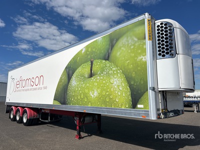 2012 MaxiTrans 13.3 m Tri/A Refrigerated Trailer