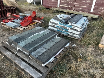 Quantity of (2) Pallets of Iko Shingles Varios, tienda, almacen, consumidor