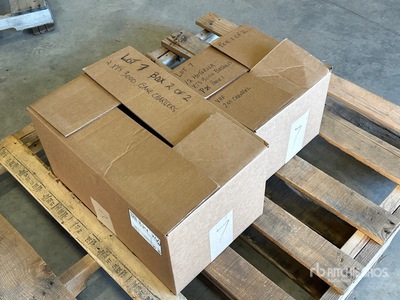 Quantity of (12) Motorola XTS3000 Radios