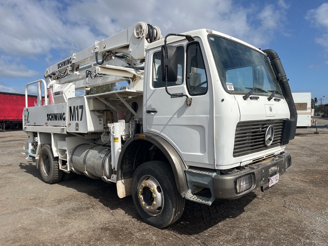Schwing M17 on 1989 Mercedes-Benz 1625S 4x2 Concrete Pump Truck