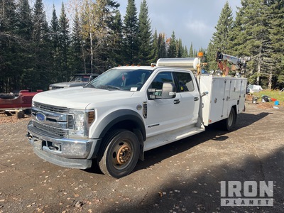 2018 Ford F550 XLT 4x4 Crew Cab شاحنة خدمة