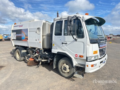 2009 Nissan UD MK6 w/ Rosemech Scarab Sweeper Truck