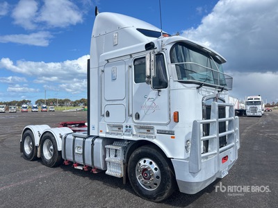 2007 Kenworth K104B 6x4 Tracteur routier couchette