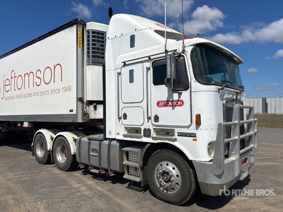 2007 Kenworth K104B 6x4 Cabeza Tractora Cabina Dormitorio