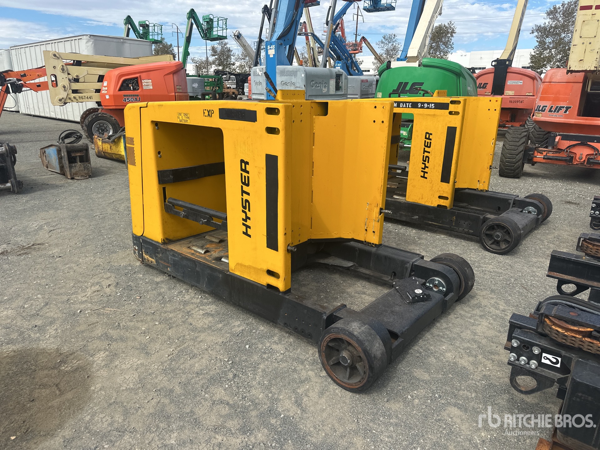 2008 Hyster V35ZMU Turret Order Picker