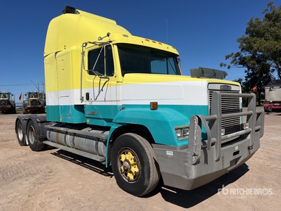 1993 Freightliner FL112 6x4 Sleeper Truck Tractor