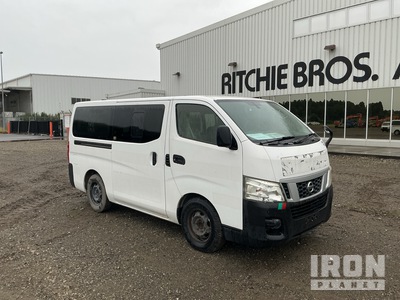 2016 年 Nissan Caravan NV350 Passenger Van
