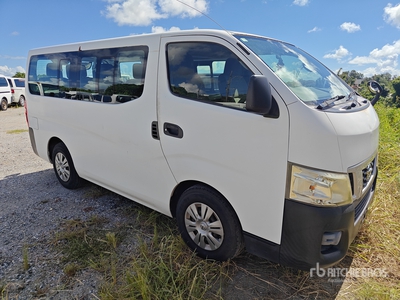 2015 Nissan NV350CARAVAN Passenger Van