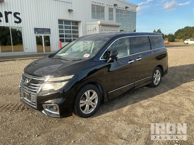 2017 Nissan Elgrand Auto