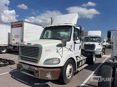 2016 Freightliner M2112 4x2 S/A Day Cab Truck Tractor