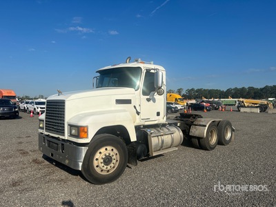 2018 Mack CHU613 6x4 T/A Day Cab Truck Tractor