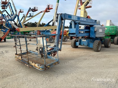 2014 Genie Z-60/34 4WD Diesel Articulating Boom Lift