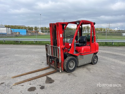 2009 Nissan 1DX25G3F430 Forklift