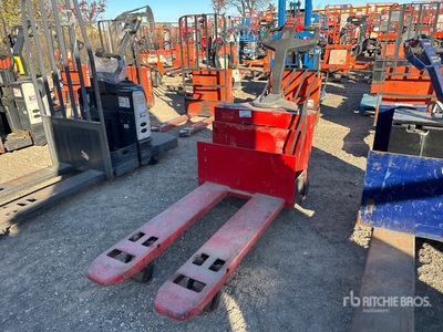 1996 Raymond 111TMFRE60L 6000 lb Electric Pallet Jack