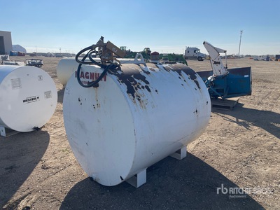 Magnum 300 gal Skid Mounted Steel Fuel Tank