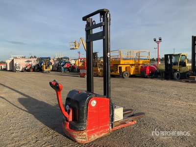 2004 Linde L16 1600 kg Electric Pallet Jack