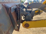 Chassis with Acopladora de las clavijas de los brazos
